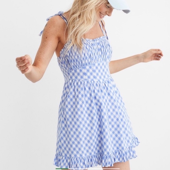 aerie Dresses & Skirts - 💙🤍Aerie Blue and White Gingham Ruffle Corset Sun Dress 🤍💙